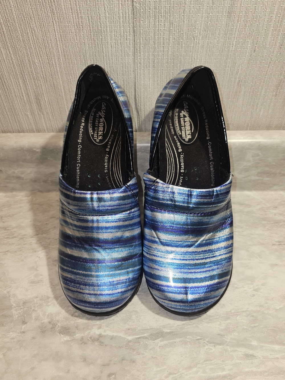 Easy Works No Skid Clog Comfortiva Women’s Blue Striped Slip-On Flats - S36